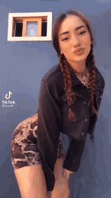 femme nu tik tok|Tiktoknsfw Gifs .